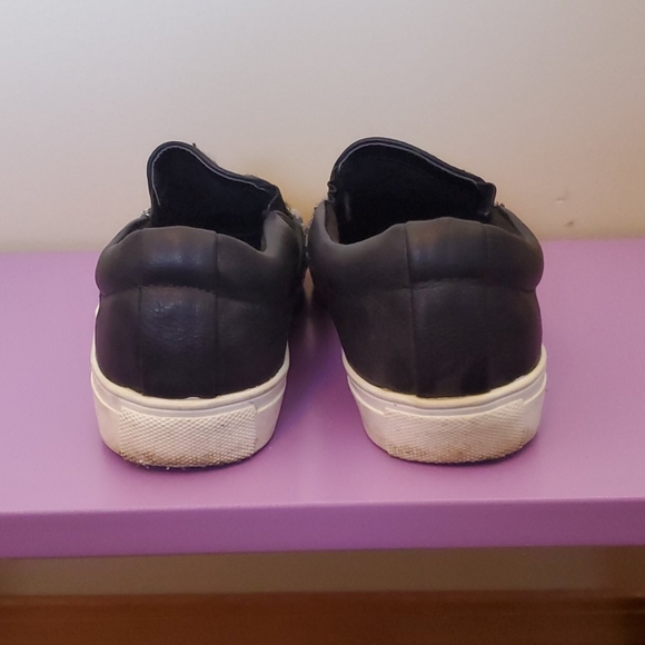 ⛱ 3/$20 KS2 Multicoloured Woven Top Slip On - Picture 5 of 6